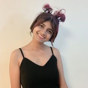 Meet your Posher, Khine